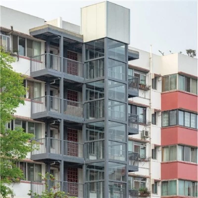 Thang máy dân dụng bên ngoài